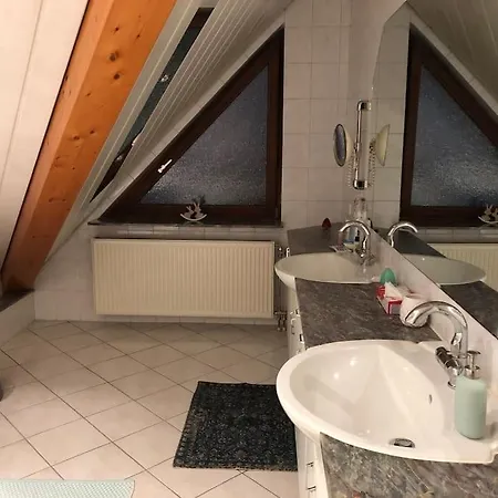 Apartment Grosse, Helle Fuer Bis Zu 6 Personen *