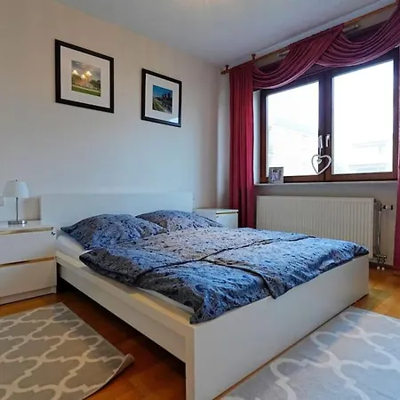 Apartment Grosse, Helle Fuer Bis Zu 6 Personen