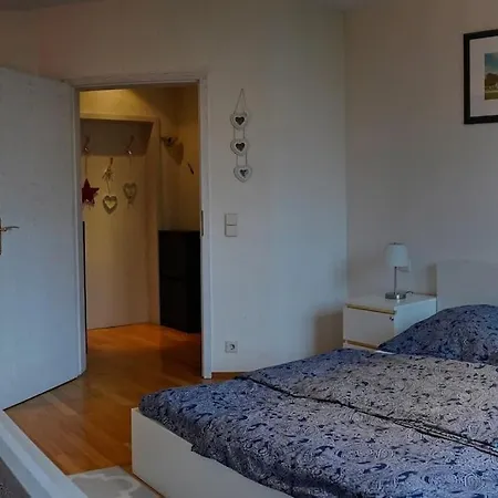 Grosse, Helle Fuer Bis Zu 6 Personen Apartment
